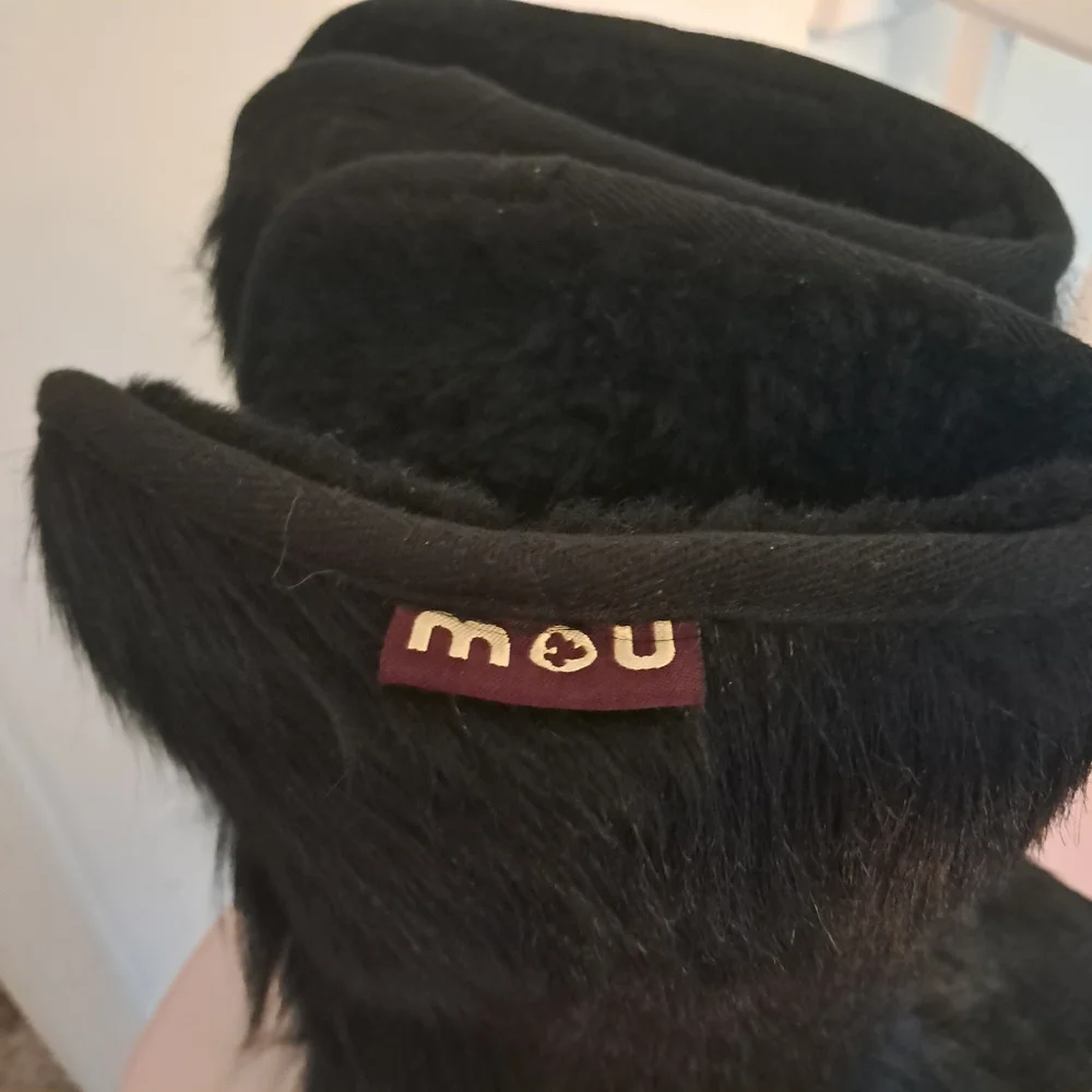 Mou Boots Women's 8 Black Goat Hair Fur Shaggy Luxury Designer Winter Cozy